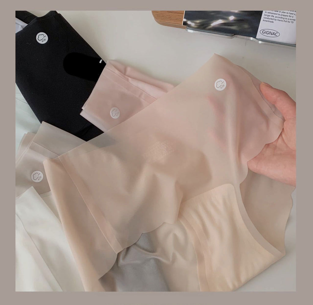 Cloud ice silk panties