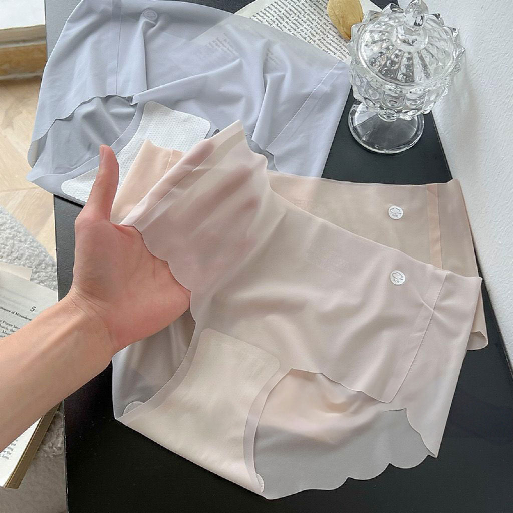 Cloud ice silk panties